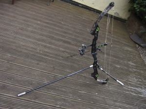 A resistance stabiliser setup has the short rod angled out sideways